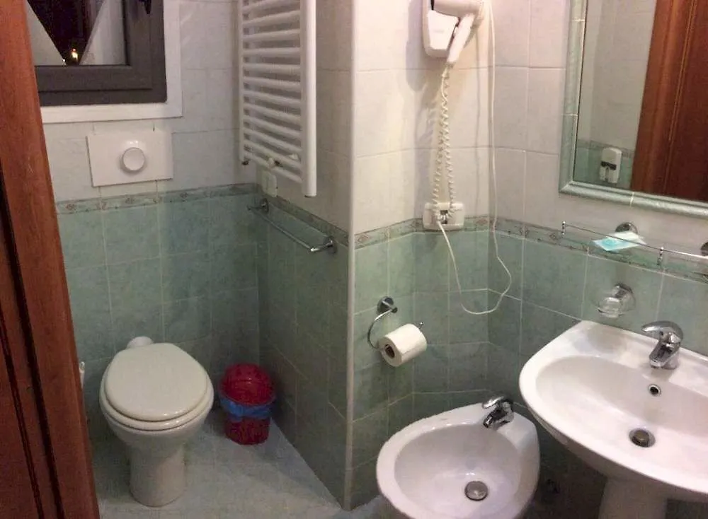 ** Hotel Domus Guesthouse Mediolan Włochy